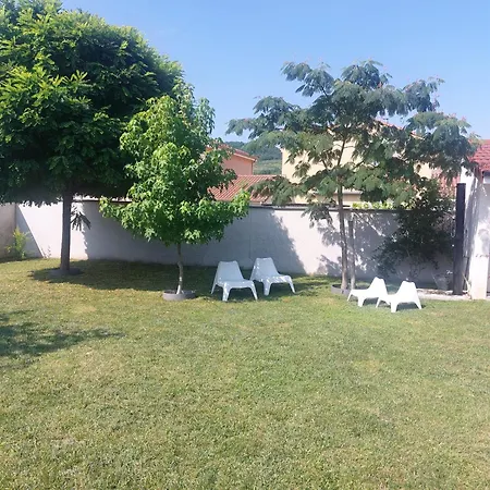 Jolie Maison Dans Un Quartier Calme Saint-Vallier  Exterior photo
